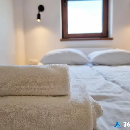 Apartman 365pam - Prywatny W C8