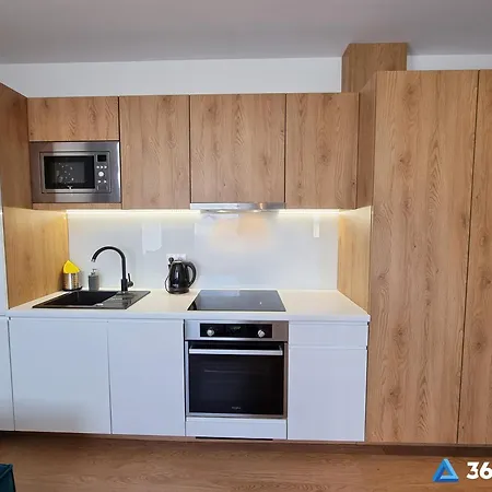 365pam - Prywatny W C8