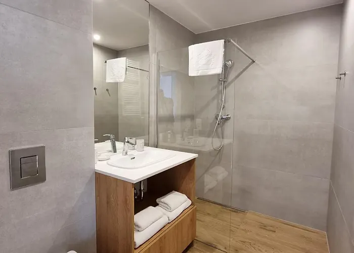 365pam - Prywatny W C8 סרבינובו