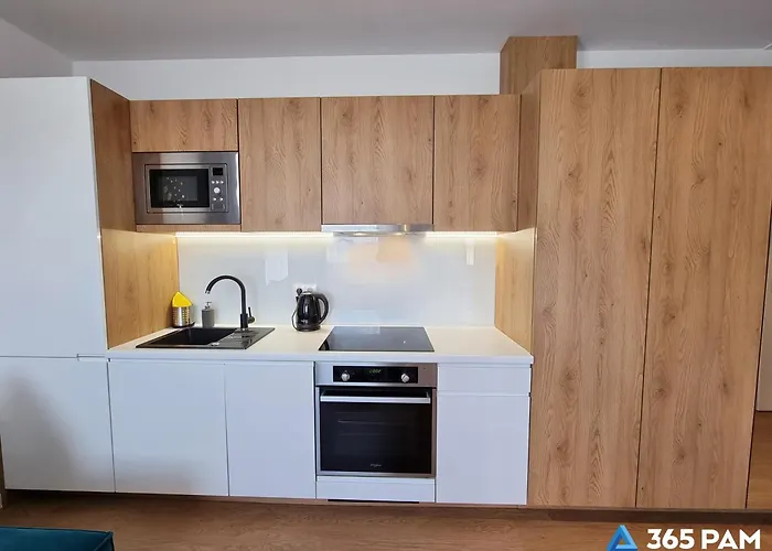 365pam - Prywatny W C8